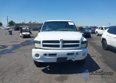 1999 Dodge Ram 2500 St из США, поврежденный, VIN 3B7KF2364XG179555